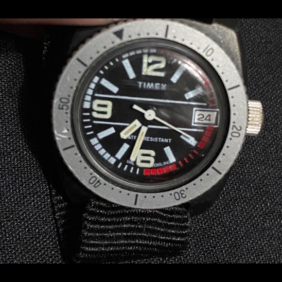 Vintage 1978 Watch TIMEX Skin diver Manual British Made 23779-02578 - Picture 2 of 6